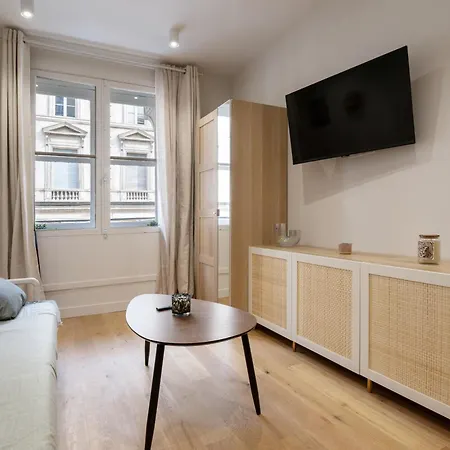 Apartment Magnifique Appt Pour 4 Pers Grand Theatre *
